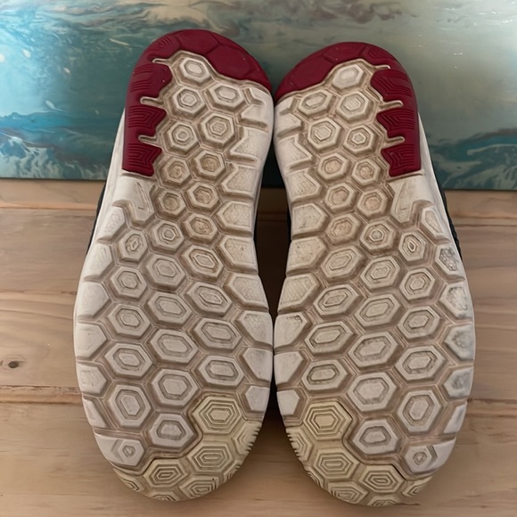 NIKE girl’s shoes pink gray Velcro size 12.5 EUC - Picture 5 of 12